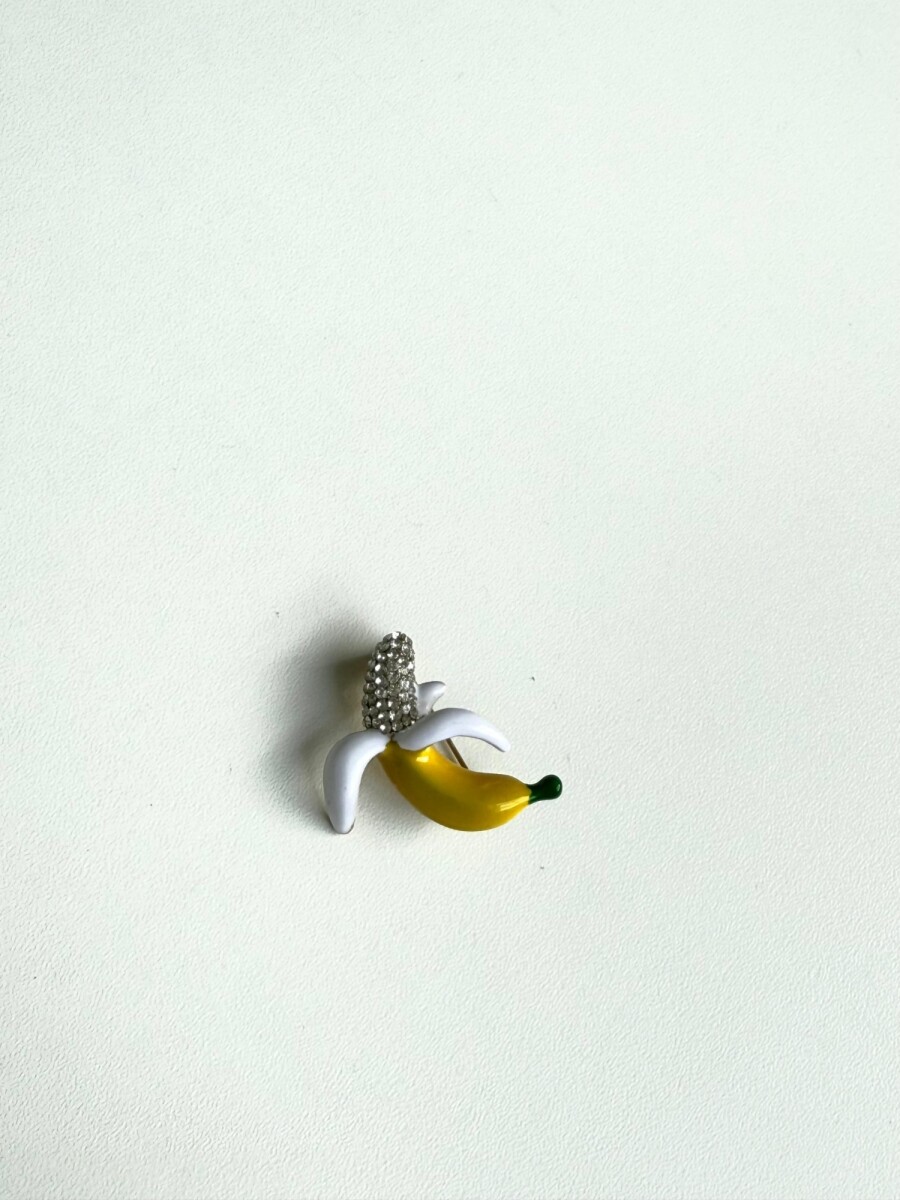 PIN FRUIT - Banana 