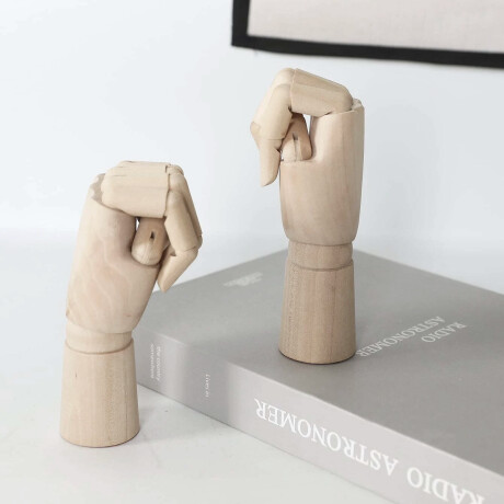 Mano articulada de madera grande Sc
