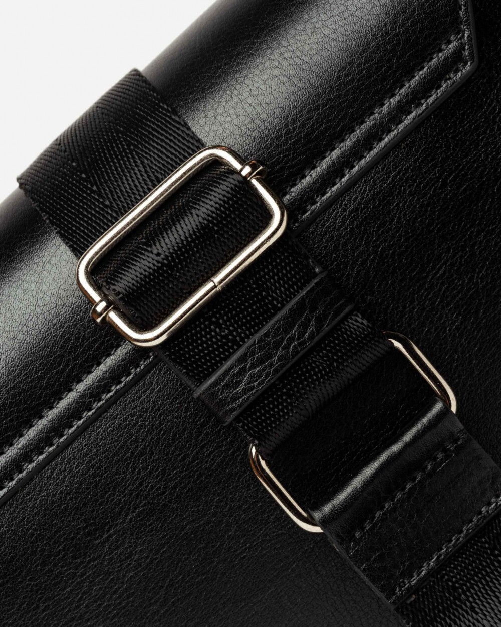Bandolera The Circle en cuero liso Negro