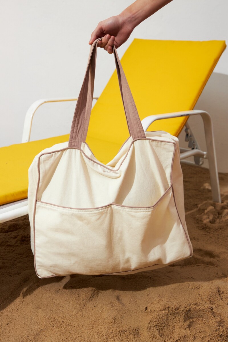 Bolso con vivos en contrastes - beige 