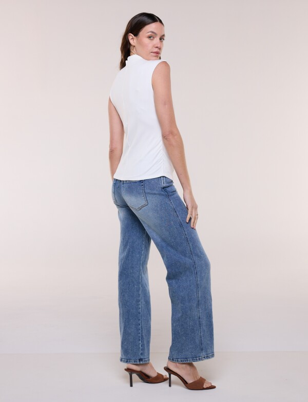 Musculosa Mock Neck & Frunces Laterales CRUDO