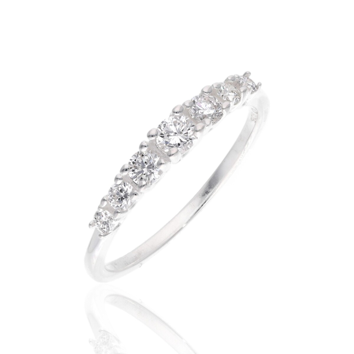 Anillo de plata 925, Medio Sin fin con Diamante de Laboratorio, 0.56 cts. 