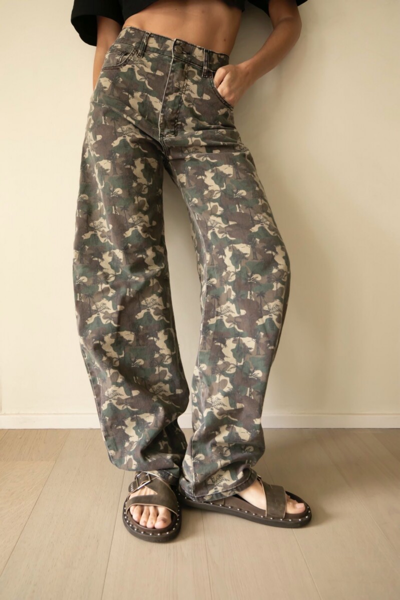 Jean Barrel camuflado 