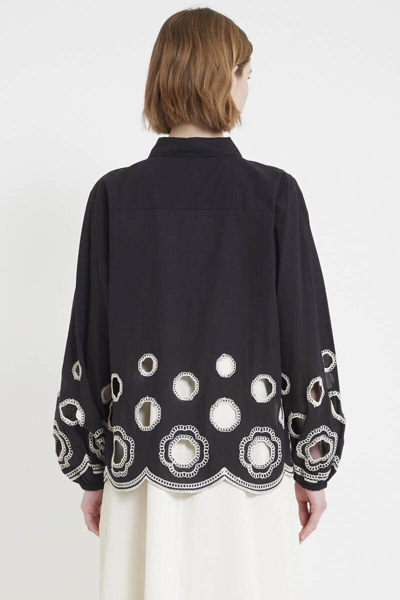 Camisa bordada Negro