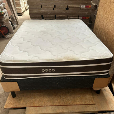 [OUTLET] Colchón MAXIMO - 2 Plazas – Espuma Doble Pillow Top – Reversible – 138 x 188 x 28 cm – Soporta 130 kg [OUTLET] Colchón MAXIMO - 2 Plazas – Espuma Doble Pillow Top – Reversible – 138 x 188 x 28 cm – Soporta 130 kg