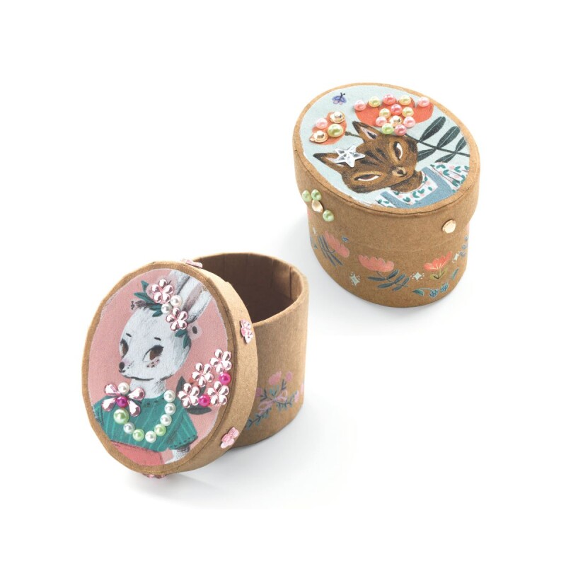 Set x5 cajitas 5x4x3,5cm para decorar Do it yourself Djeco 6+ Set X5 Cajitas 5x4x3,5cm Para Decorar Do It Yourself Djeco 6+