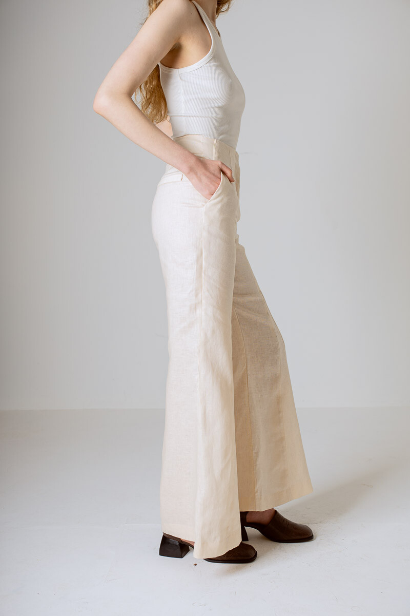 Seventi Off White