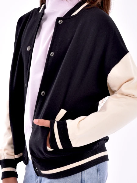CAMPERA GRAFFITI AZUL OSCURO