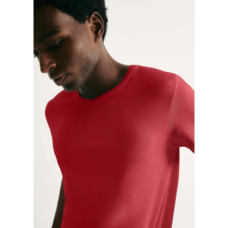 CAMISETA MM MASC VERMELHO ESCURO