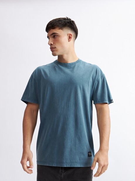 REMERA LEO AZUL