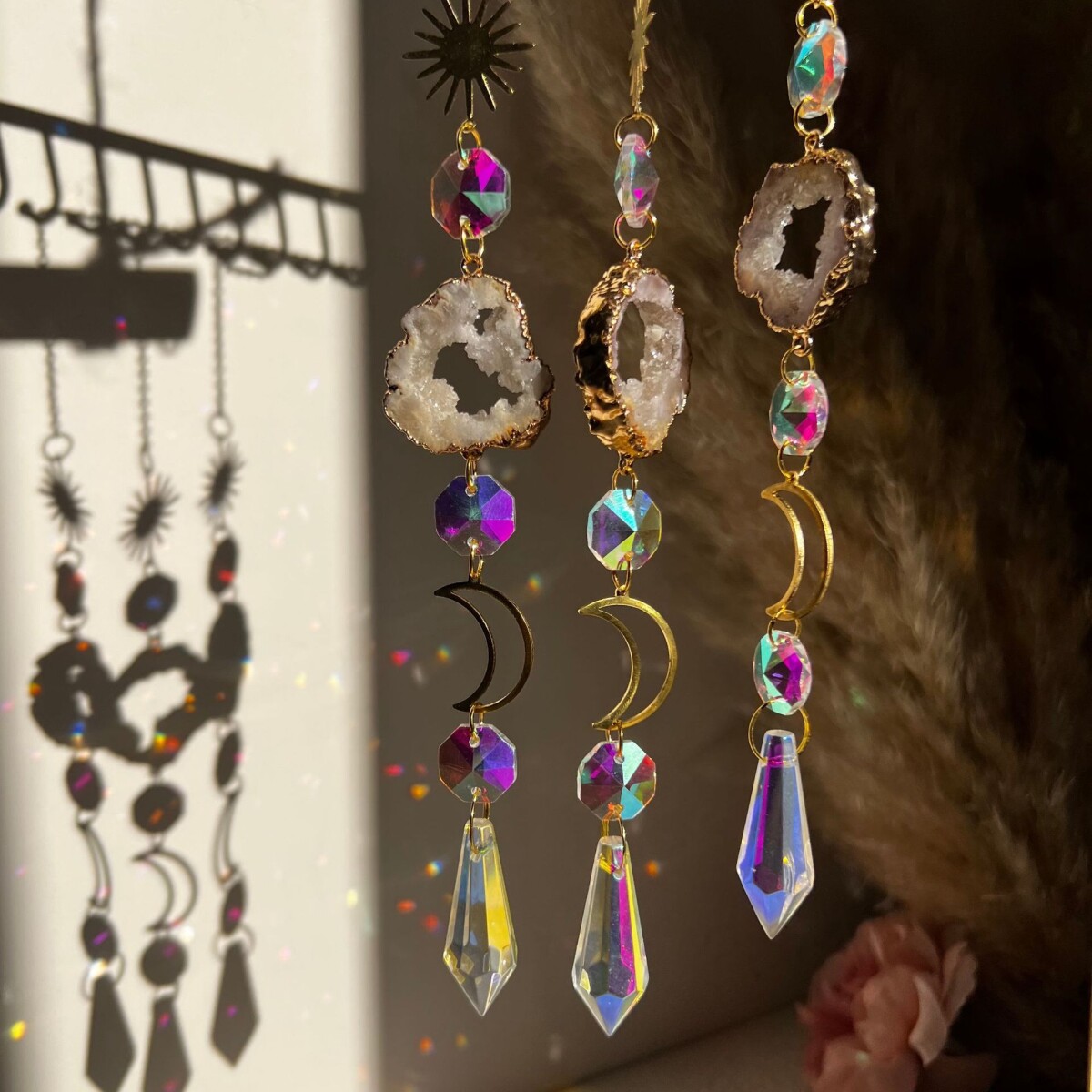 Atrapasol Con Piedra Semipreciosa Blanca 