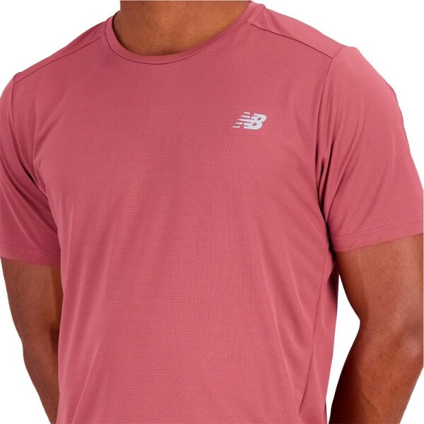 Remera New Balance Accelerate Rosa