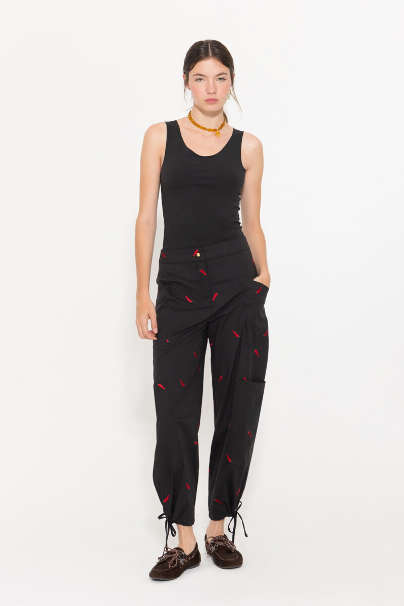 PANTALON RED HOT Negro