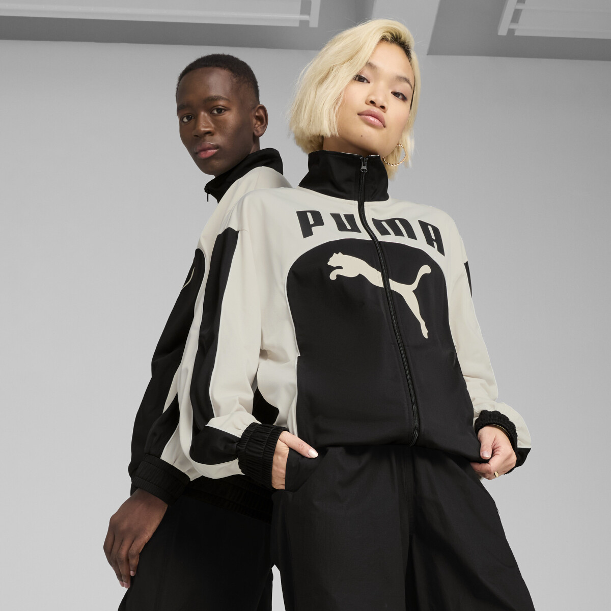 Fut.Archive Relax Track Jkt.62978651 - Negro/arena 