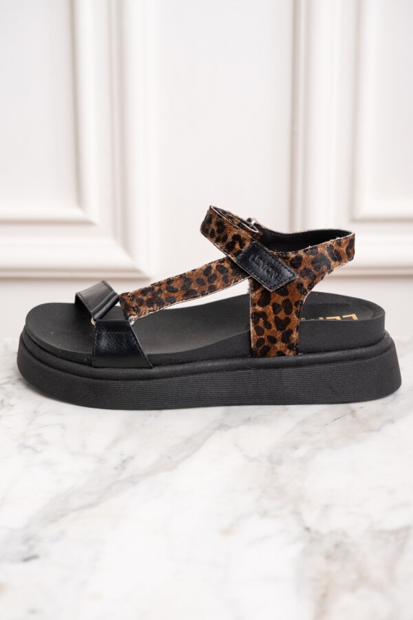 Sandalia Animal Print Cuero Negro