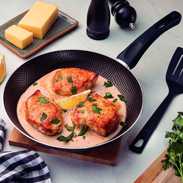 Sartén con espátula modelo "PARIS", Ø24cm -TRAMONTINA TR5610