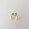 Caravanas de perlas de cultivo en oro 18kilates. 7.5 mm Caravanas de perlas de cultivo en oro 18kilates. 7.5 mm