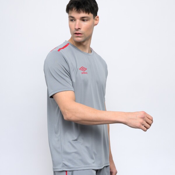 REMERA BOLT Umbro Hombre 054