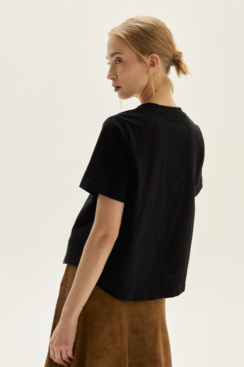Remera Berry Negro