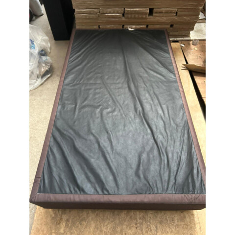 [OUTLET] Base Box Marrón 1 Plaza y Media 110 x 188 x 35 – Base para Cama sin Colchón - Madera de Eucalipto [OUTLET] Base Box Marrón 1 Plaza y Media 110 x 188 x 35 – Base para Cama sin Colchón - Madera de Eucalipto