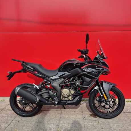 Voge 300 DS Negro