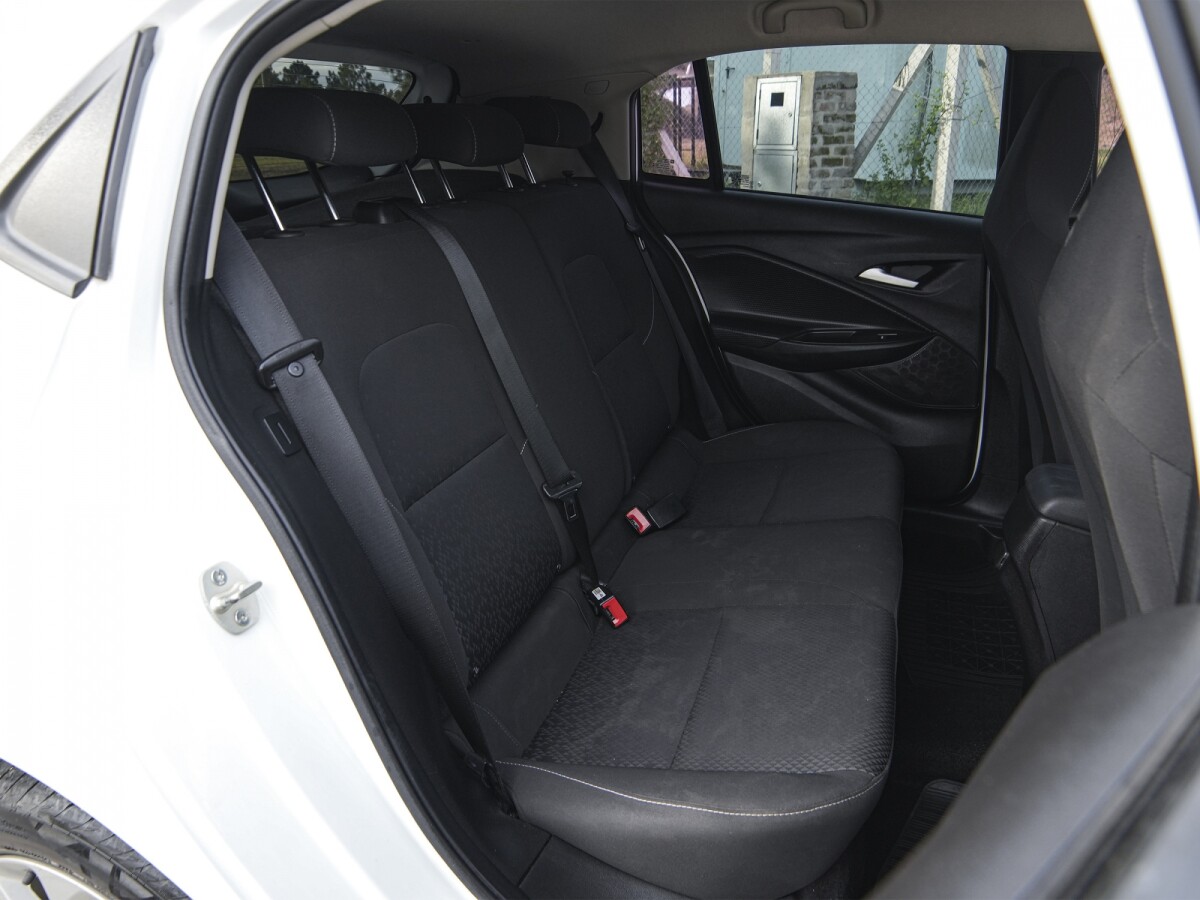Chevrolet Onix Ltz 1.0T Extra Full | Permuta / Financia Chevrolet Onix Ltz 1.0T Extra Full | Permuta / Financia