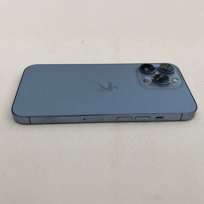 iPhone 13 Pro 256GB - Sierra Blue iPhone 13 Pro 256GB - Sierra Blue