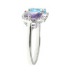 Anillo Anaí de Oro Blanco 18k con Brillantes, Topacio Azul y Amatista Anillo Anaí de Oro Blanco 18k con Brillantes, Topacio Azul y Amatista