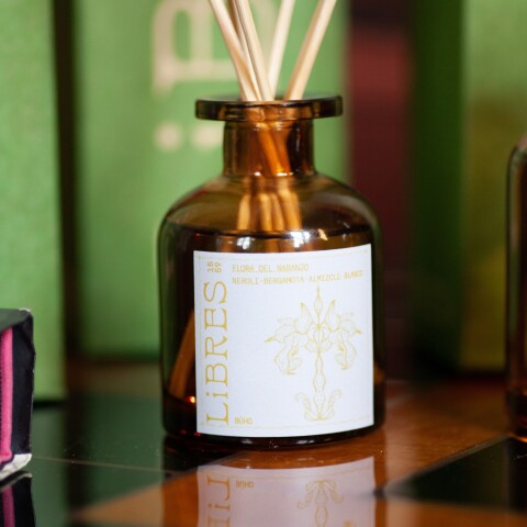 Difusor aromatizador de ambientes 80ml Flora del Naranjo