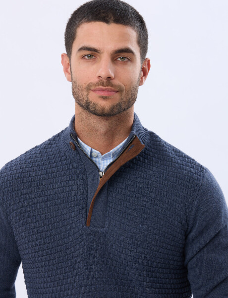 BUZO TEJIDO TEXTURADO Piedra