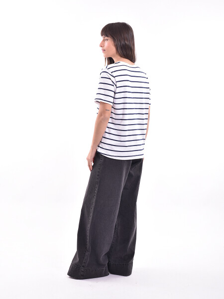 REMERA HESTIA VARIANTE 2