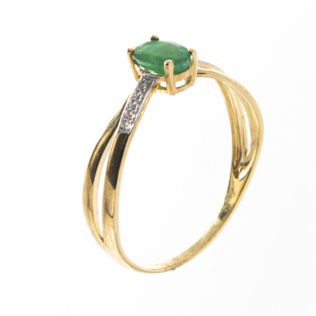 Anillo de oro 9 ktes esmeralda y circonias Anillo de oro 9 ktes esmeralda y circonias