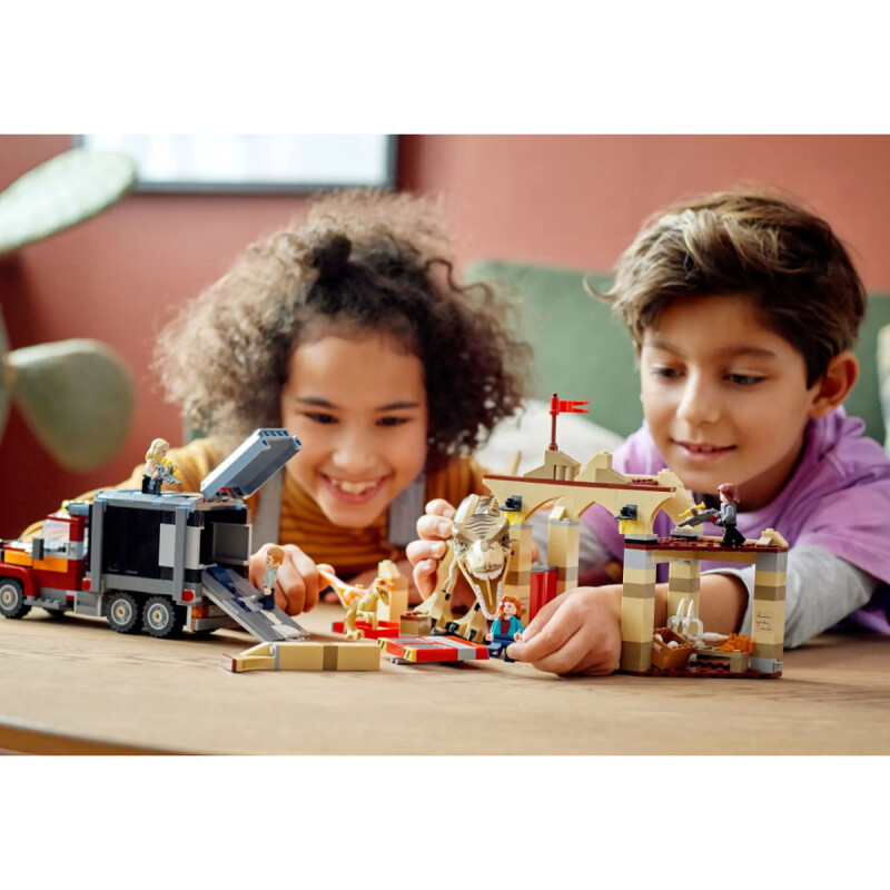 Fuga de los Dinosaurios T. rex y Atrocirraptor Jurassic Word Lego Fuga de los Dinosaurios T. rex y Atrocirraptor Jurassic Word Lego