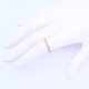 Anillo sin fin oro 18k engarce carril con brillantes. Anillo sin fin oro 18k engarce carril con brillantes.