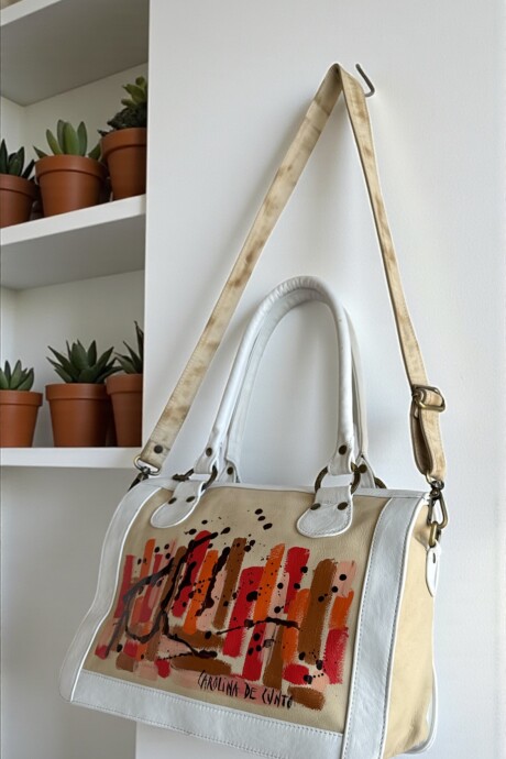 Cartera DIRI Blanca Y Natu Con Arte Coral Cartera DIRI Blanca Y Natu Con Arte Coral