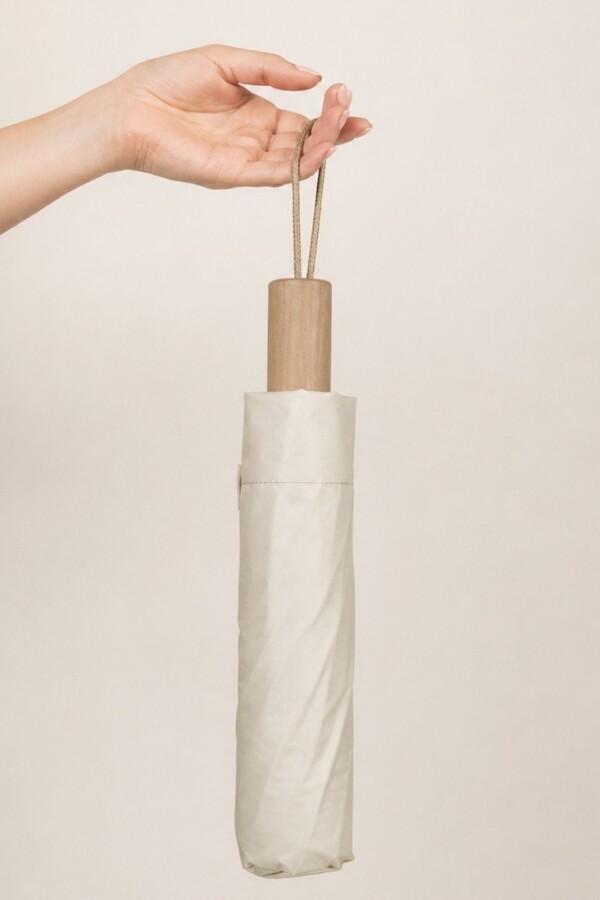 Paraguas. Beige