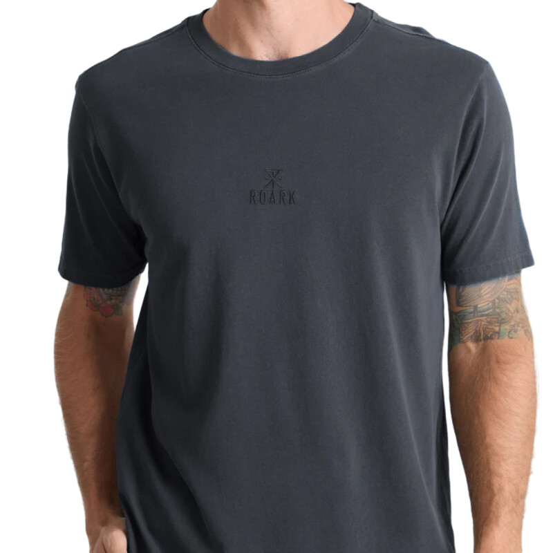 Remera Roark Safecamp Embroidery - Gris Remera Roark Safecamp Embroidery - Gris