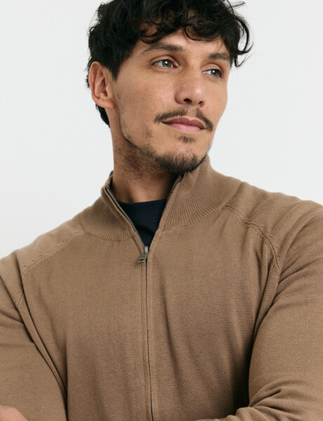 470981 CARDIGAN HARRINGTON LABEL Kaki