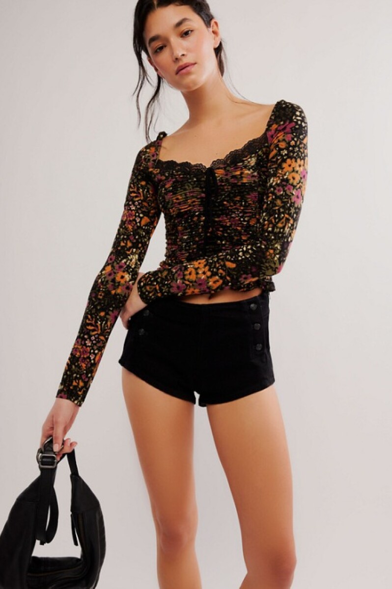 TOP LAYER IT ON ME 