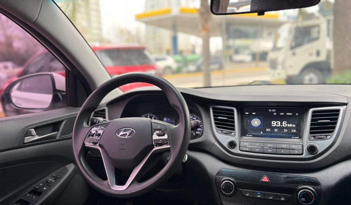 Hyundai Tucson 1.6 T-GDI Value AT - 2018 Hyundai Tucson 1.6 T-GDI Value AT - 2018