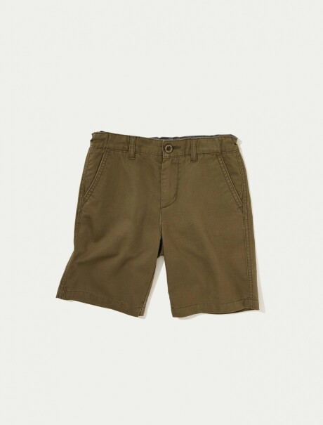 BERMUDA INFANTIL CON BOLSILLO VERDE