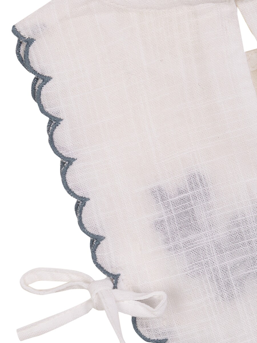 Babero Bordado Blanco Roto
