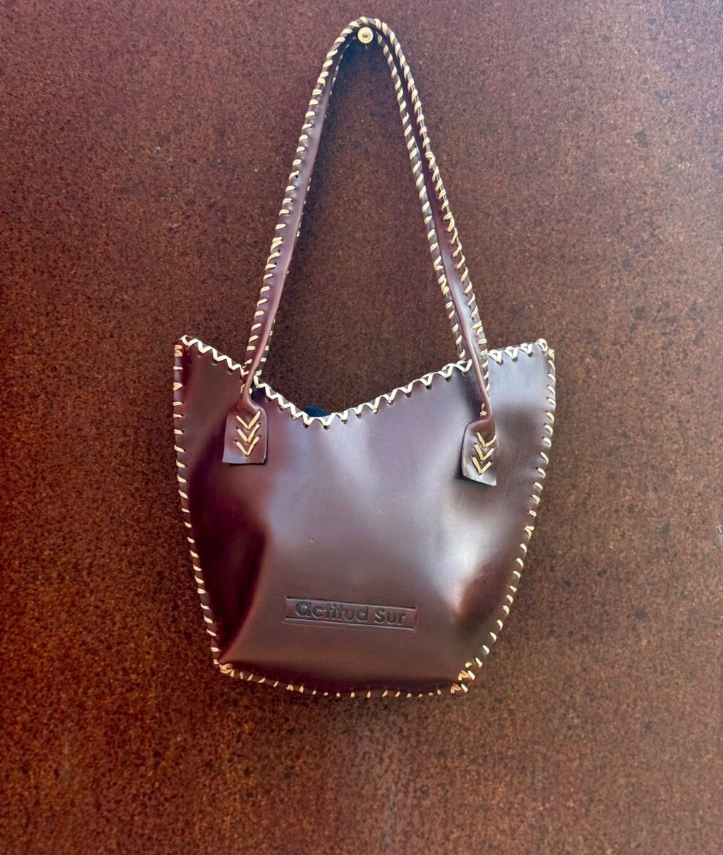 Small Carry Bag - Chocolate 