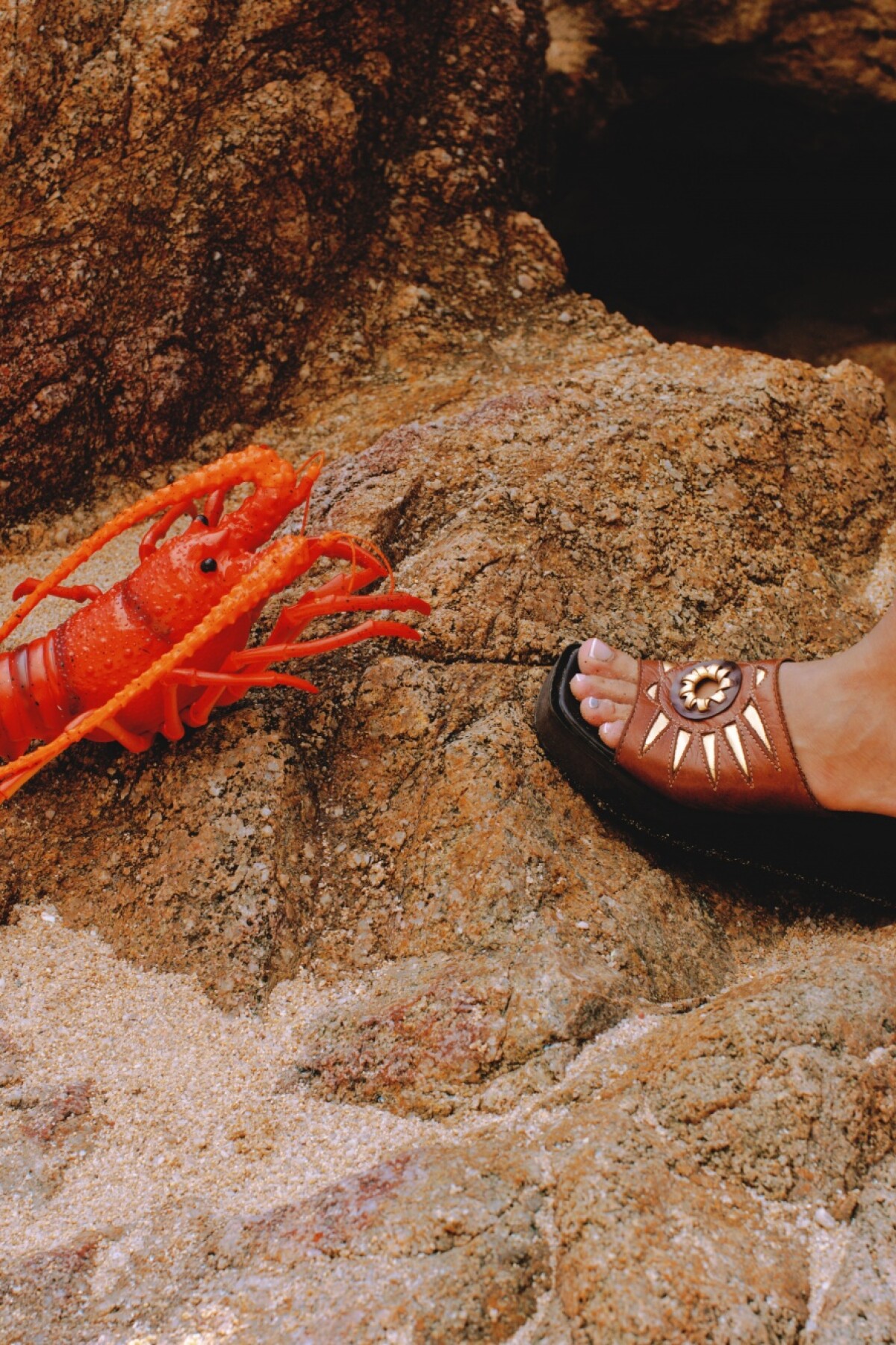 Hakuna Sandals Camel / Dorado