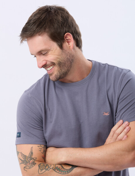 REMERA BÁSICA DE ALGODÓN Indigo