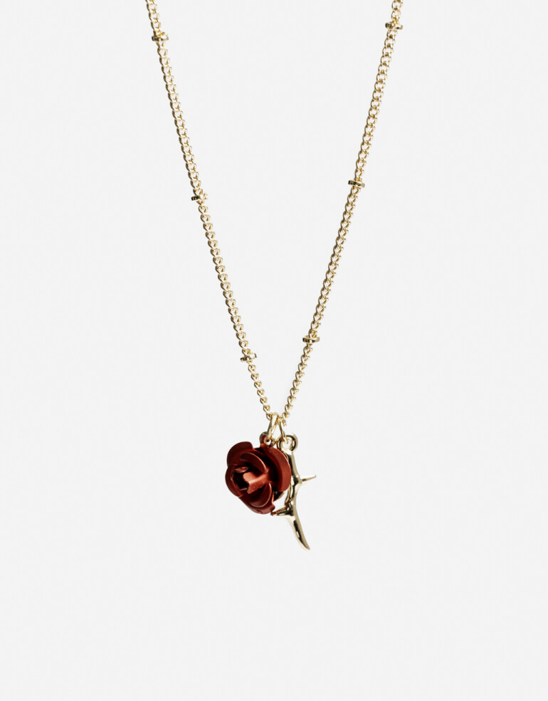 Cadena Corta con Dije Color Cadena Con Dije Rosa - Dorado