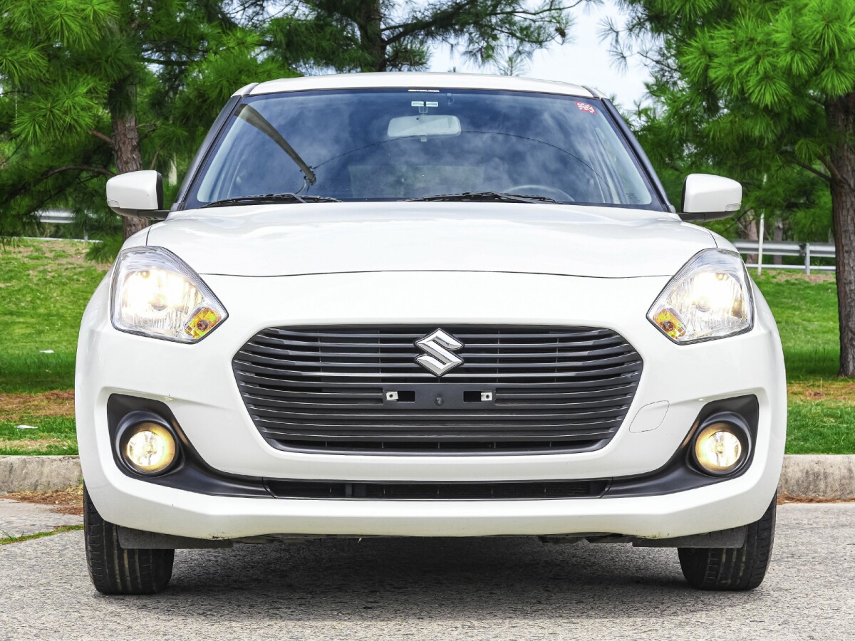 Suzuki Swift GL 1.2 EXCELENTE ESTADO! | Permuta / Financia Suzuki Swift GL 1.2 EXCELENTE ESTADO! | Permuta / Financia