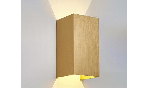 ILUMINACIÓN DE PARED DORADO 200-d