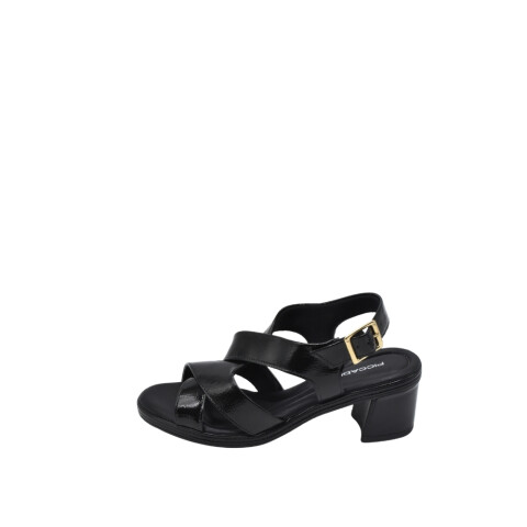 SANDALIA 35-40 PRETO VERN