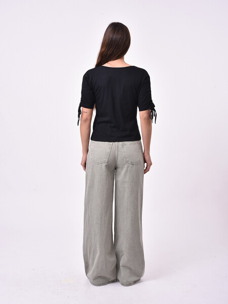 REMERA AMATISTA NEGRO